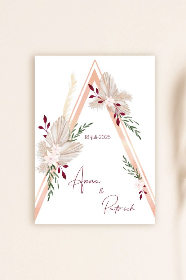 Duurzame moderne trouwkaart met illustraties van droogbloemen en driehoekvorm